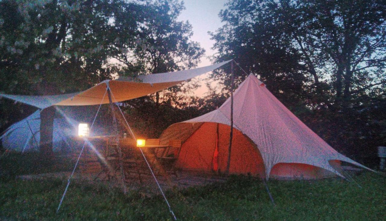 Hotel Atypik Nomad Recoubeau-Jansac Zewnętrze zdjęcie
