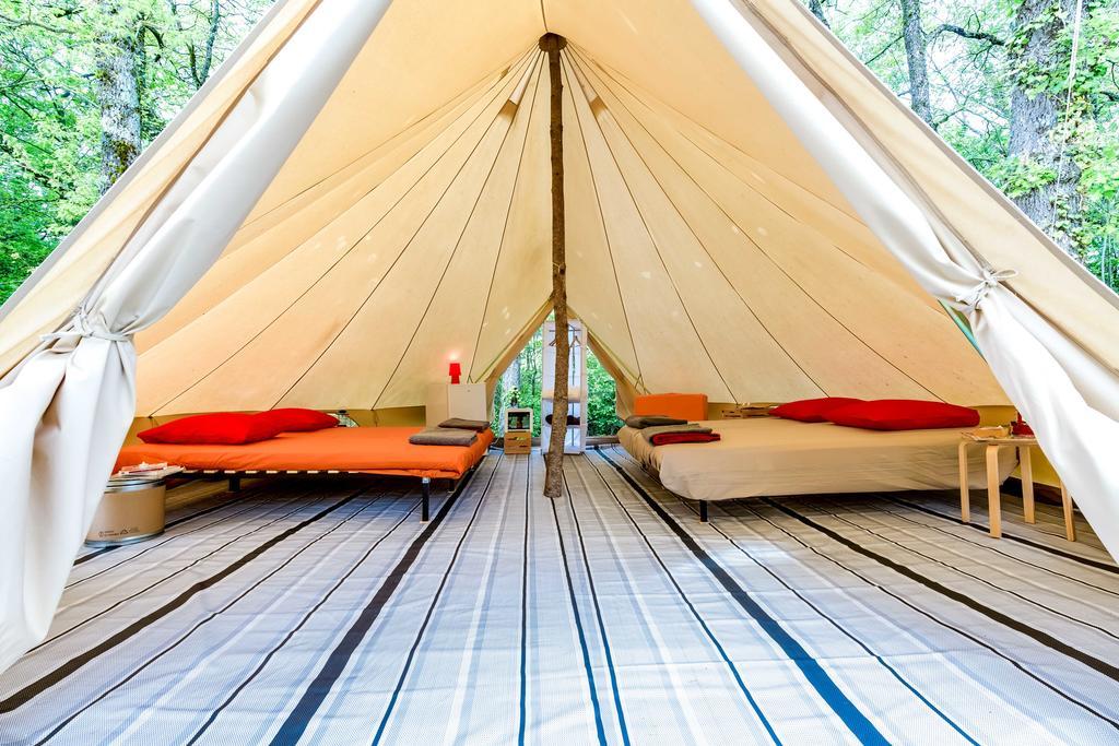 Hotel Atypik Nomad Recoubeau-Jansac Zewnętrze zdjęcie